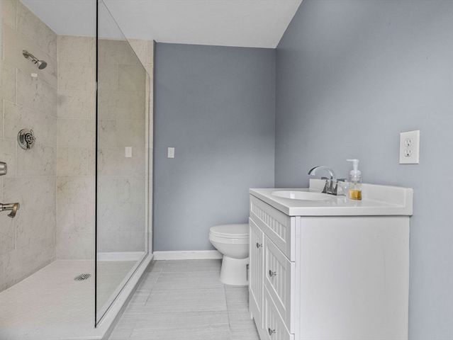 18 Old Colony Dr, Dover, MA 02030