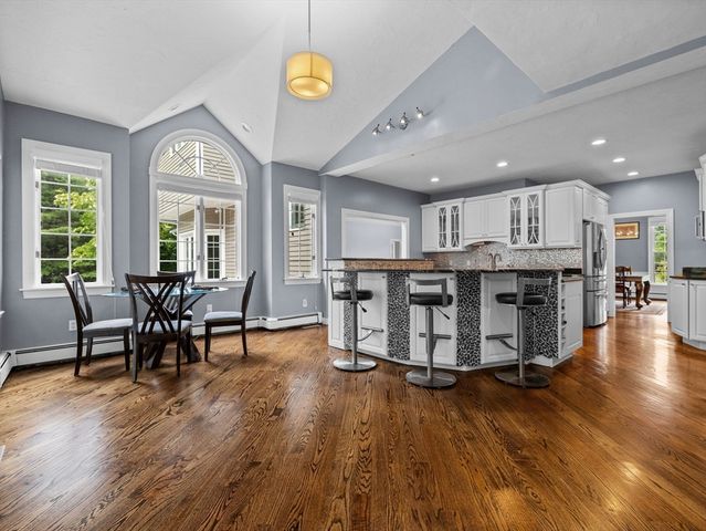 18 Old Colony Dr, Dover, MA 02030