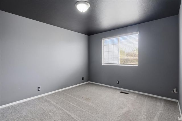 7985 S SAINT IVES LN, West Jordan, UT 84088