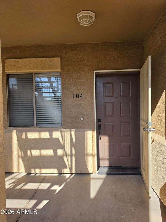 537 S DELAWARE Drive 104, Apache Junction, AZ 85120 — photo 2
