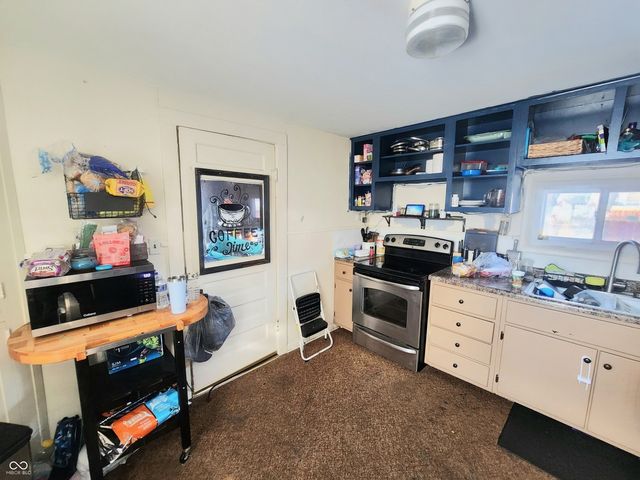 205 E Market Street, Hillsboro, IN 47949