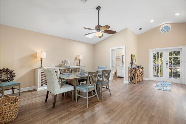 5169 OXFORD DRIVE, Sarasota, FL 34242