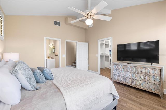 5169 OXFORD DRIVE, Sarasota, FL 34242