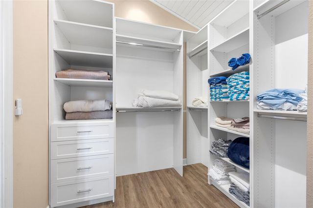 5169 OXFORD DRIVE, Sarasota, FL 34242