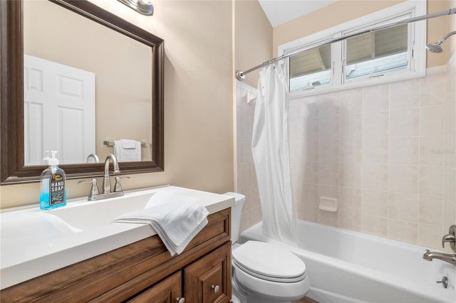 5169 OXFORD DRIVE, Sarasota, FL 34242