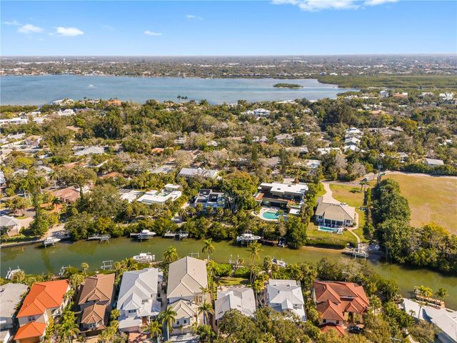 5169 OXFORD DRIVE, Sarasota, FL 34242