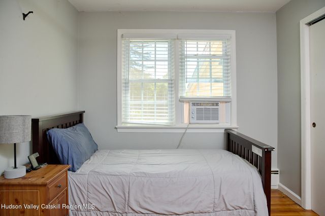 228 State Route 32 S, New Paltz, NY 12561