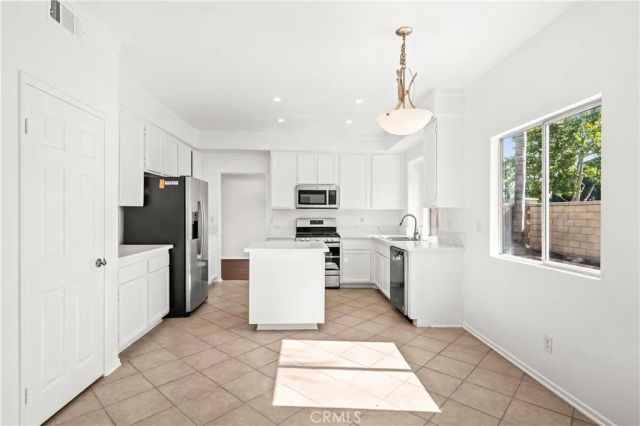 26495 Saint Michel Lane, Murrieta, CA 92563