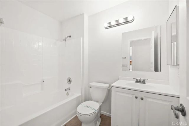 26495 Saint Michel Lane, Murrieta, CA 92563