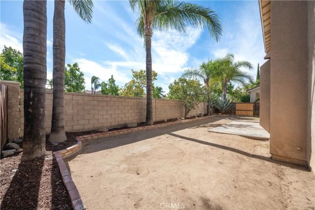 26495 Saint Michel Lane, Murrieta, CA 92563