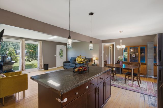 7563 Bethel Rd, Goodlettsville, TN 37072