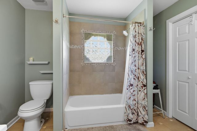 7563 Bethel Rd, Goodlettsville, TN 37072