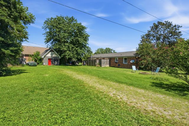 7563 Bethel Rd, Goodlettsville, TN 37072