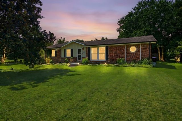 7563 Bethel Rd, Goodlettsville, TN 37072