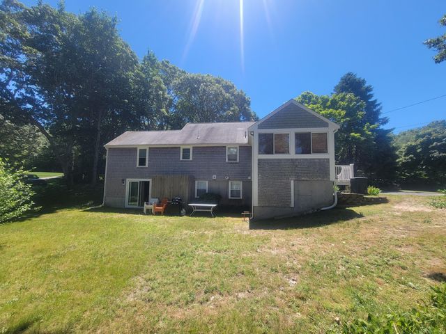 177 Bayview Circle, Osterville, MA 02655