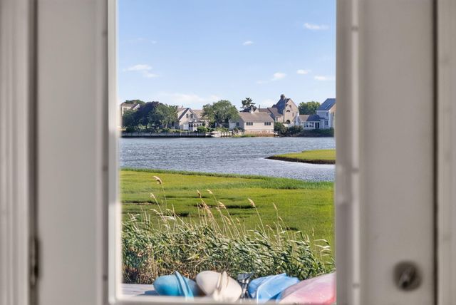 21 Kens Way Street, West Yarmouth, MA 02673