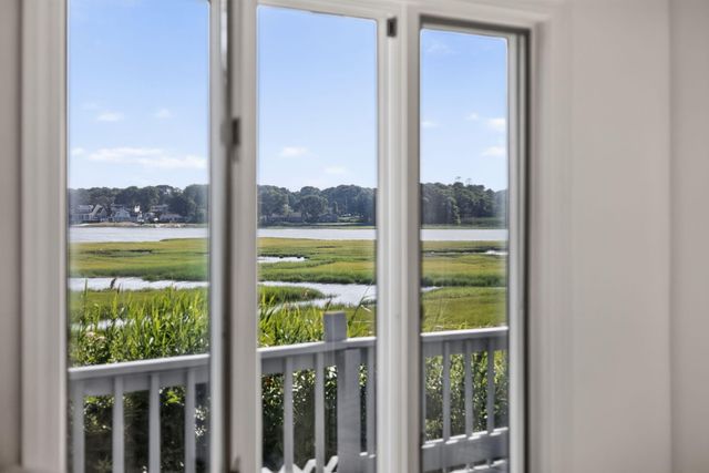 21 Kens Way Street, West Yarmouth, MA 02673
