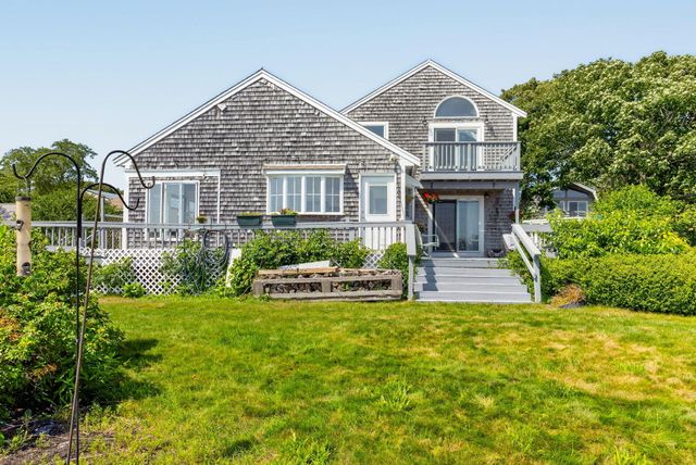 21 Kens Way Street, West Yarmouth, MA 02673