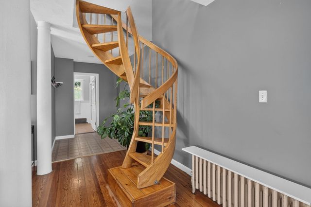 21 Kens Way Street, West Yarmouth, MA 02673