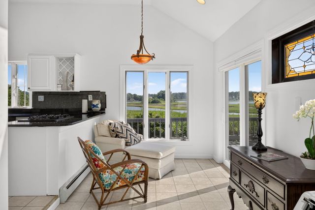 21 Kens Way Street, West Yarmouth, MA 02673