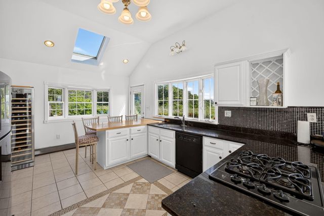 21 Kens Way Street, West Yarmouth, MA 02673