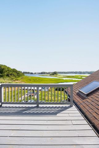 21 Kens Way Street, West Yarmouth, MA 02673