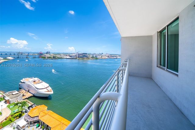 335 S Biscayne Blvd 1910, Miami, FL 33131