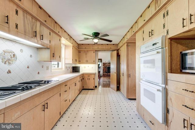 1722 EMORY RD, Reisterstown, MD 21136