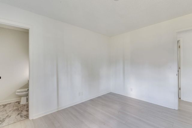 1601 E Catalina, Wichita, KS 67216