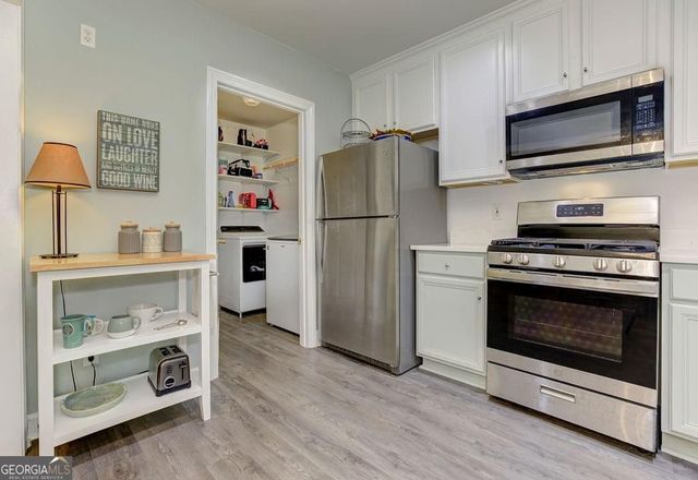 27 Mount Vernon Circle, Atlanta, GA 30338