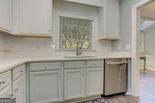 27 Mount Vernon Circle, Atlanta, GA 30338
