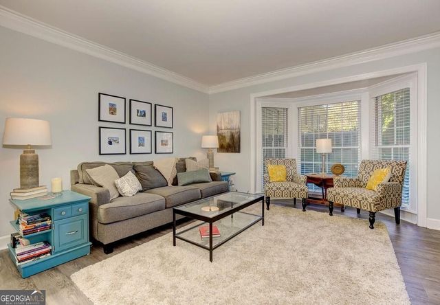 27 Mount Vernon Circle, Atlanta, GA 30338