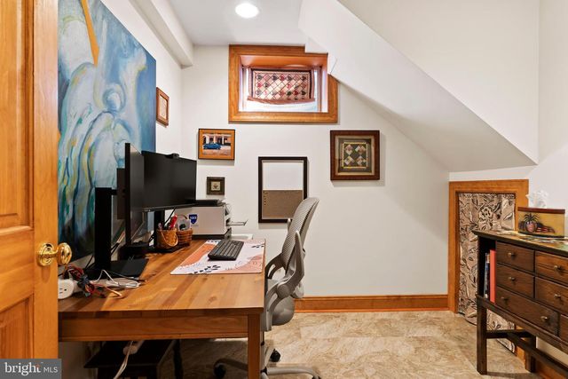 16 APPALOOSA WAY, Carlisle, PA 17015