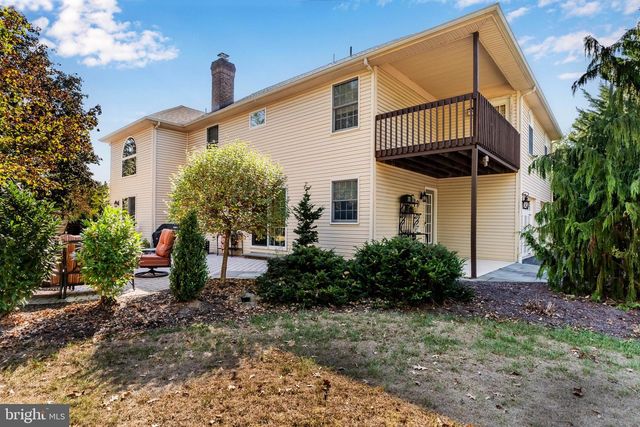 16 APPALOOSA WAY, Carlisle, PA 17015