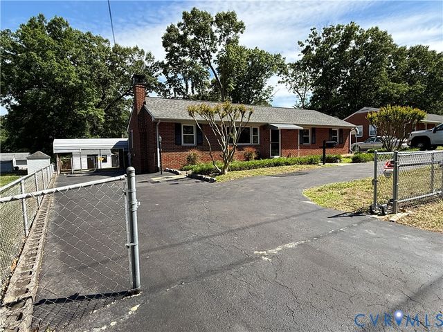 2227 Coxendale, Chester, VA 23831