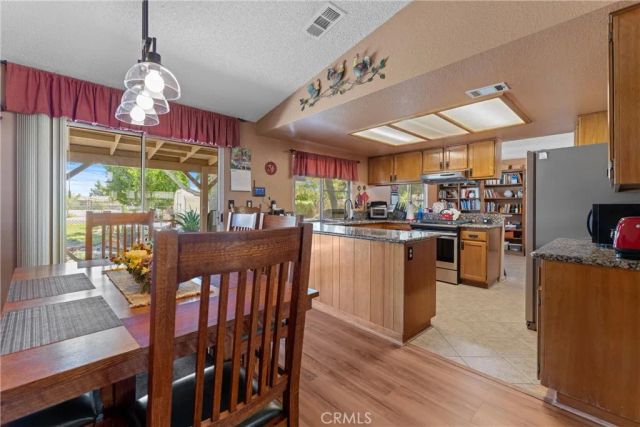 36916 95th Street East, Littlerock, CA 93543