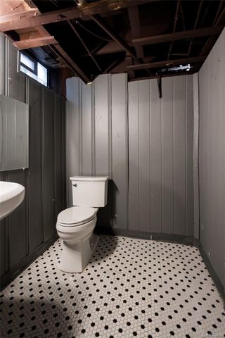 17136 Birchcrest Drive, Detroit, MI 48221