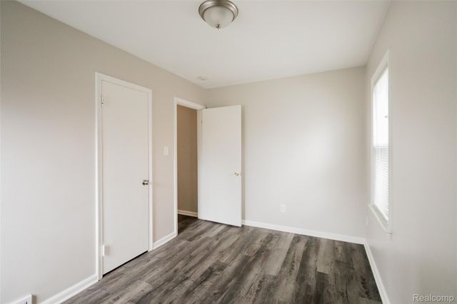 17136 Birchcrest Drive, Detroit, MI 48221