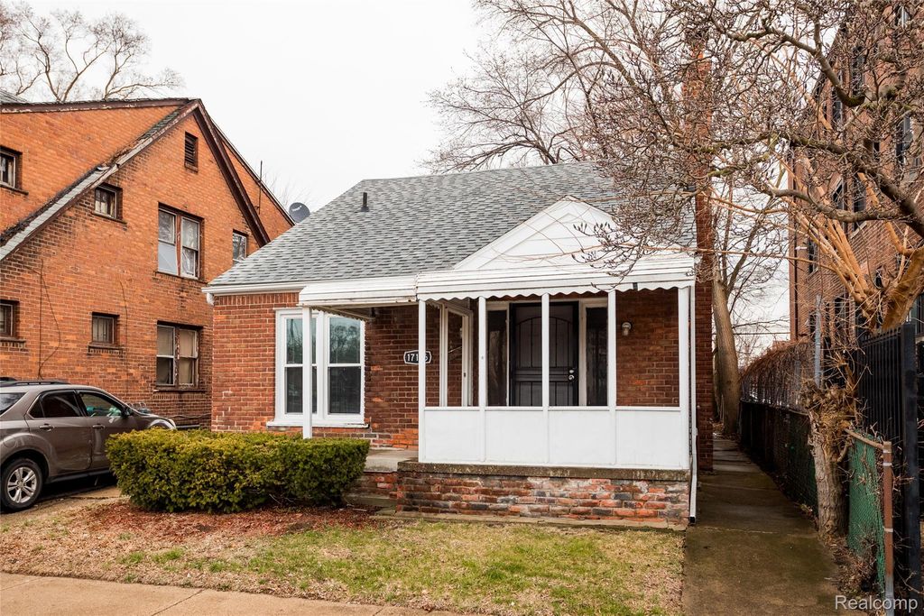 17136 Birchcrest Drive, Detroit, MI 48221