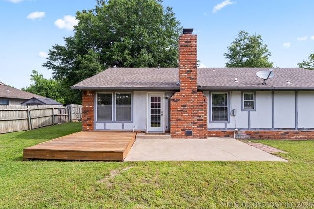 10002 E 117th Place S, Bixby, OK 74008