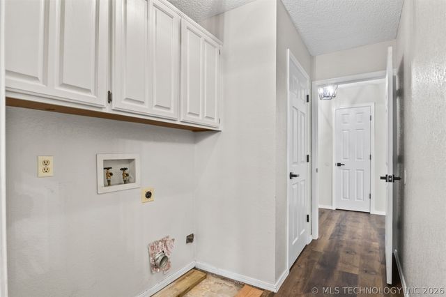 10002 E 117th Place S, Bixby, OK 74008