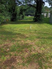 1435 Blyss Avenue NW, Atlanta, GA 30318
