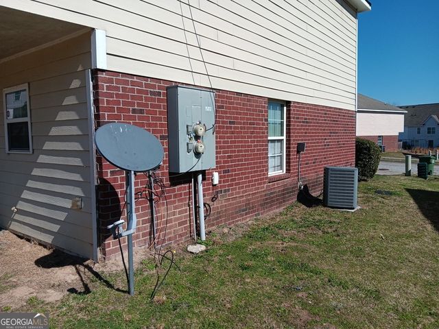 729 Wheel House Lane A, Monroe, GA 30655