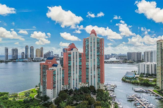 3370 Hidden Bay Dr 1207, Aventura, FL 33180