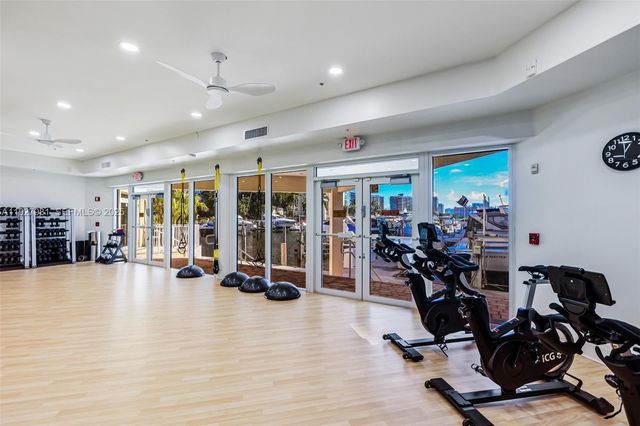 3370 Hidden Bay Dr 1207, Aventura, FL 33180