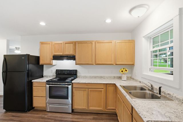 781 Sparta St, Spencer, TN 38585