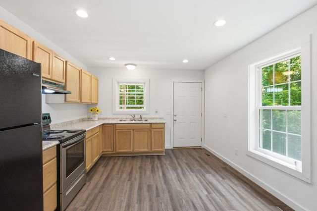 781 Sparta St, Spencer, TN 38585