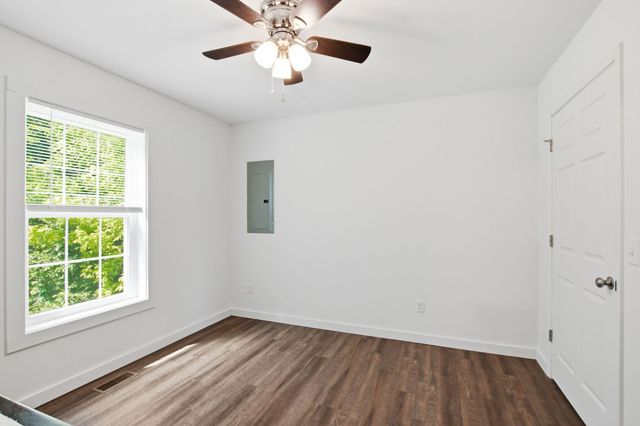 781 Sparta St, Spencer, TN 38585
