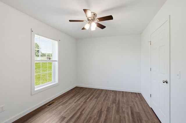 781 Sparta St, Spencer, TN 38585