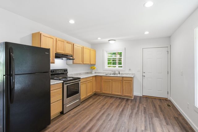 781 Sparta St, Spencer, TN 38585